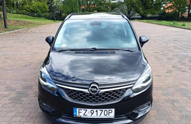 Opel Zafira cena 37000 przebieg: 239700, rok produkcji 2016 z Góra małe 79